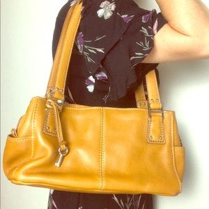 Authentic Fossil Tan Leather Shoulder Purse